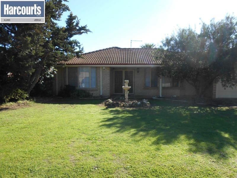 3 Hitek Court, Merriwa WA 6030