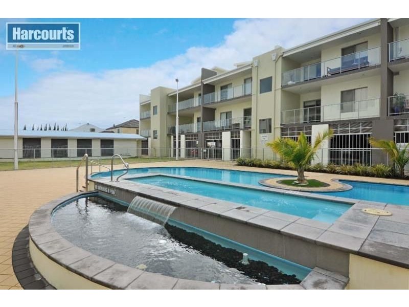 40/88 LAKESIDE DRIVE, Joondalup WA 6027
