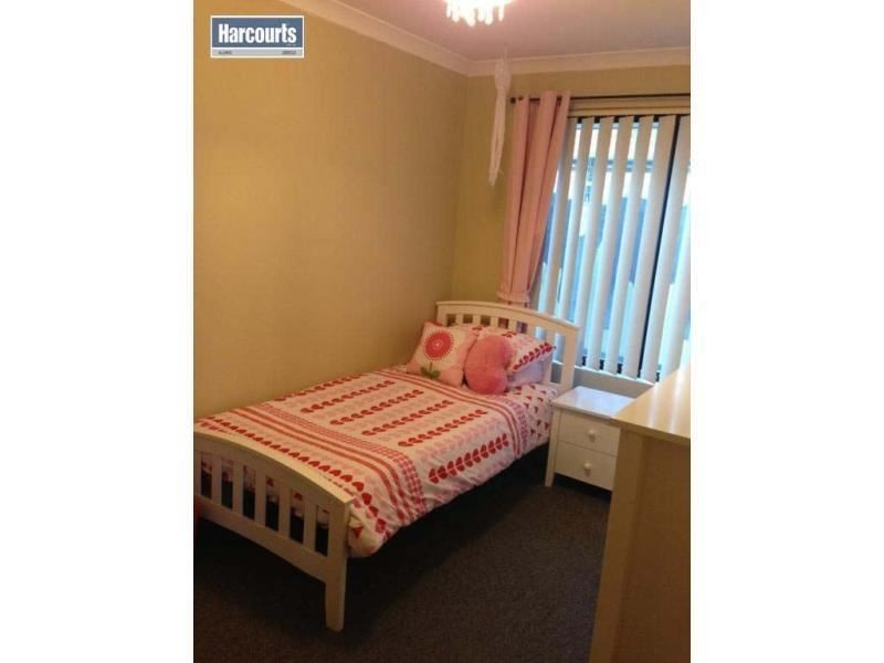 24 La Mirada Avenue, Clarkson WA 6030