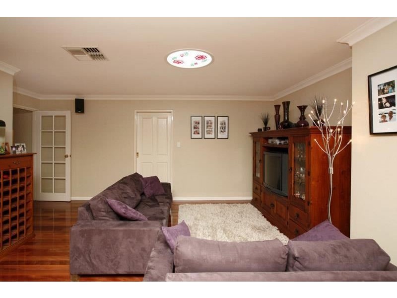 5 GLESPIN COVE, Kinross WA 6028