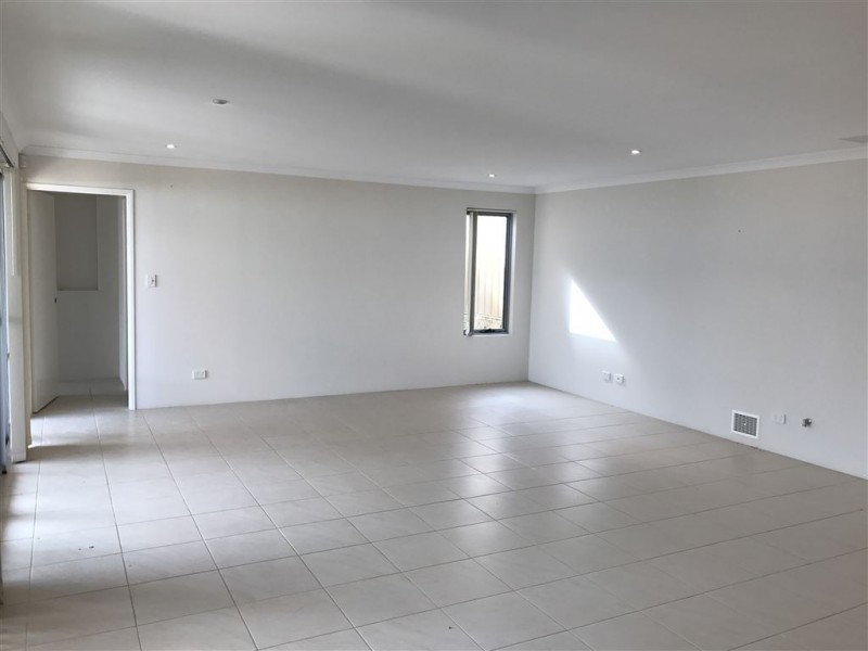 45 Melbourne Loop, Clarkson WA 6030