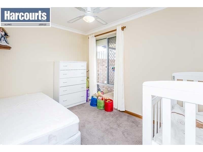 8 Roamer Street, Heathridge WA 6027