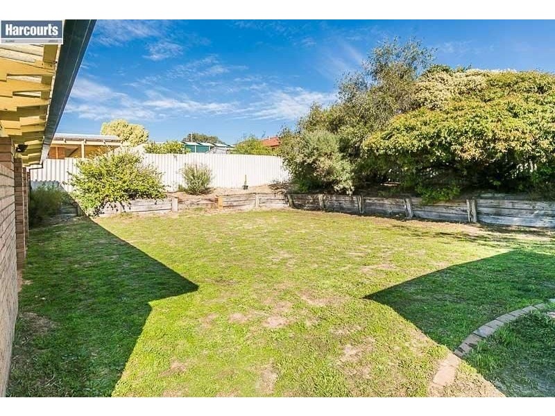 8 Roamer Street, Heathridge WA 6027