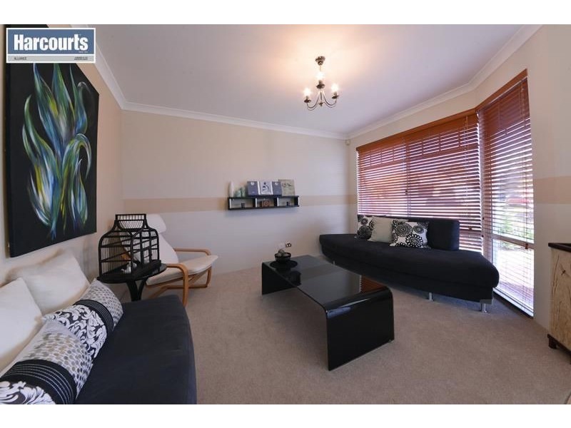 18 Brunel Court, Currambine WA 6028
