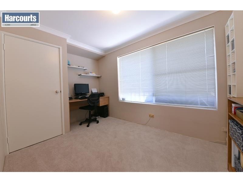 18 Brunel Court, Currambine WA 6028