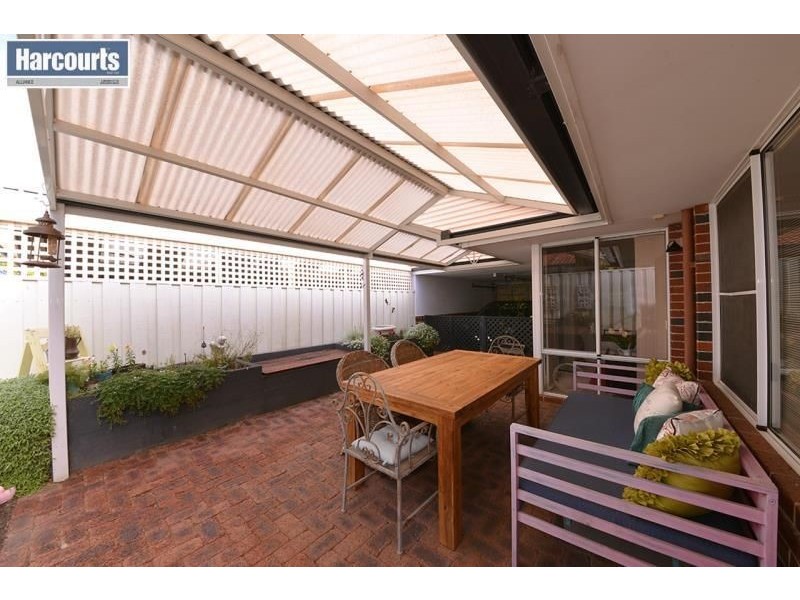 18 Brunel Court, Currambine WA 6028