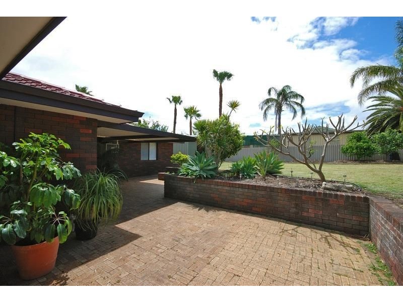 1 OCEAN VIEW ROAD, Edgewater WA 6027