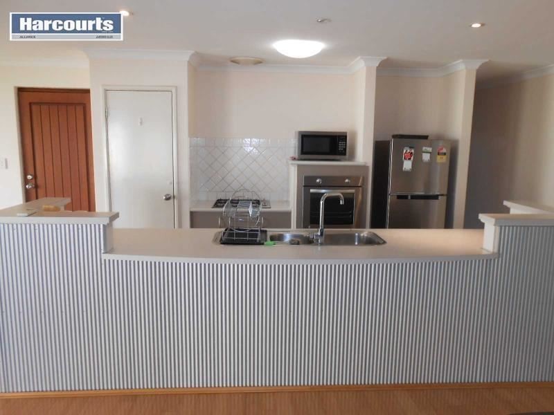 2 Lower Keys Drive, Clarkson WA 6030