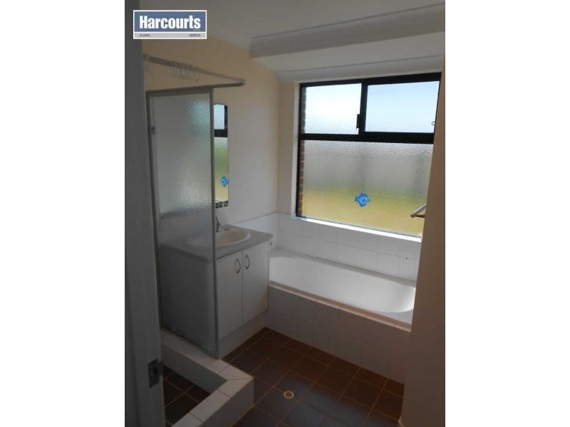 2 Lower Keys Drive, Clarkson WA 6030