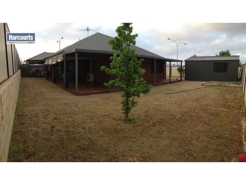 2 Lower Keys Drive, Clarkson WA 6030