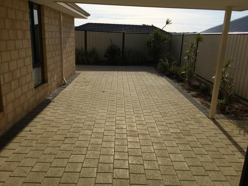 25 LAS RAMBLAS CIRCLE, Clarkson WA 6030