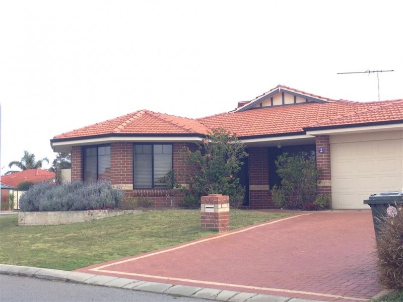 1 INEZ PASS, Kinross WA 6028