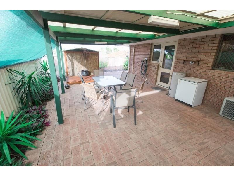 5 MARSDEN WAY, Padbury WA 6025