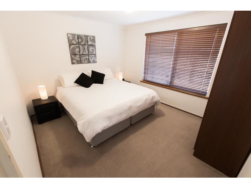 5 MARSDEN WAY, Padbury WA 6025