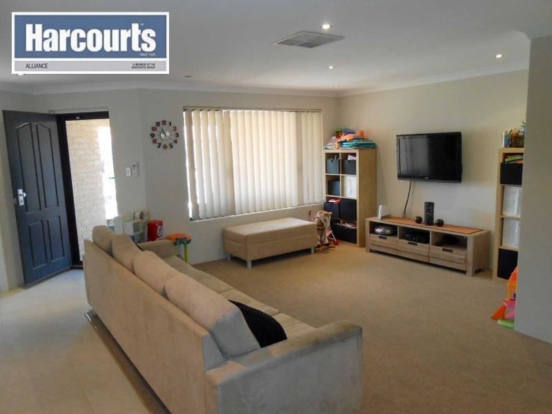 21 VINCIULLO WAY, Sinagra WA 6065