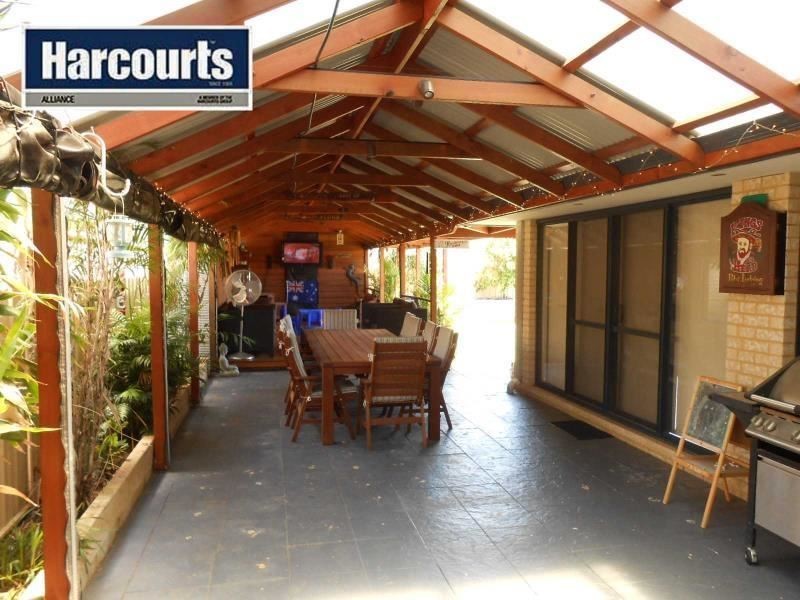 21 VINCIULLO WAY, Sinagra WA 6065