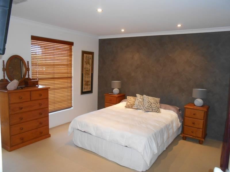 194 DELGADO PARADE, Iluka WA 6028