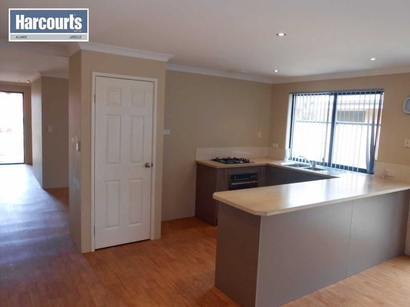 44 Cherokee Green, Clarkson WA 6030