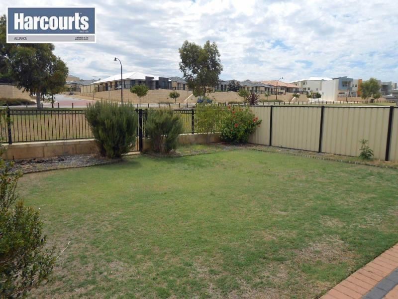 44 Cherokee Green, Clarkson WA 6030