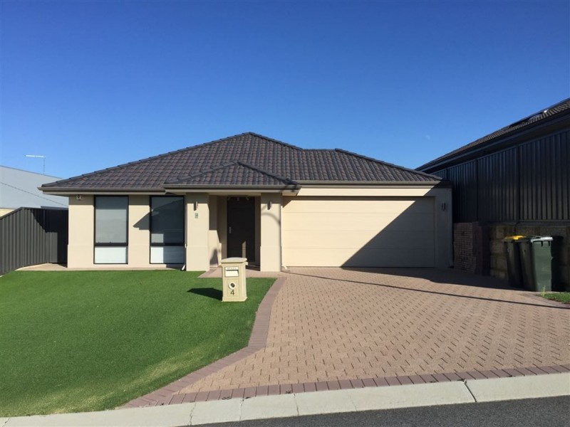 4 WHALAN ROAD, Landsdale WA 6065