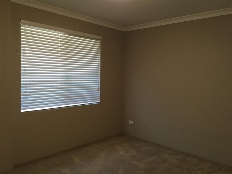 4 WHALAN ROAD, Landsdale WA 6065