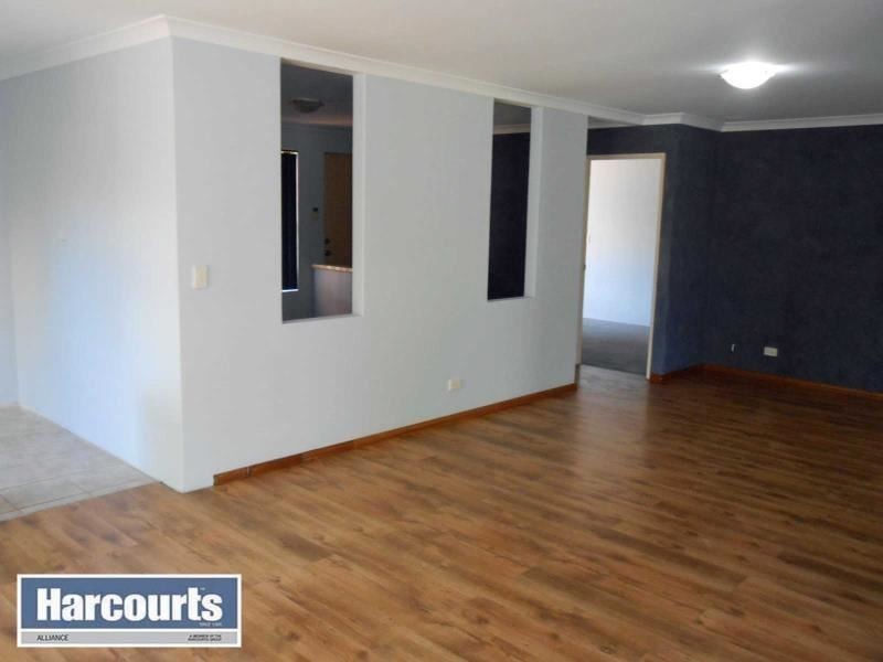 60 Viridian Drive, Banksia Grove WA 6031