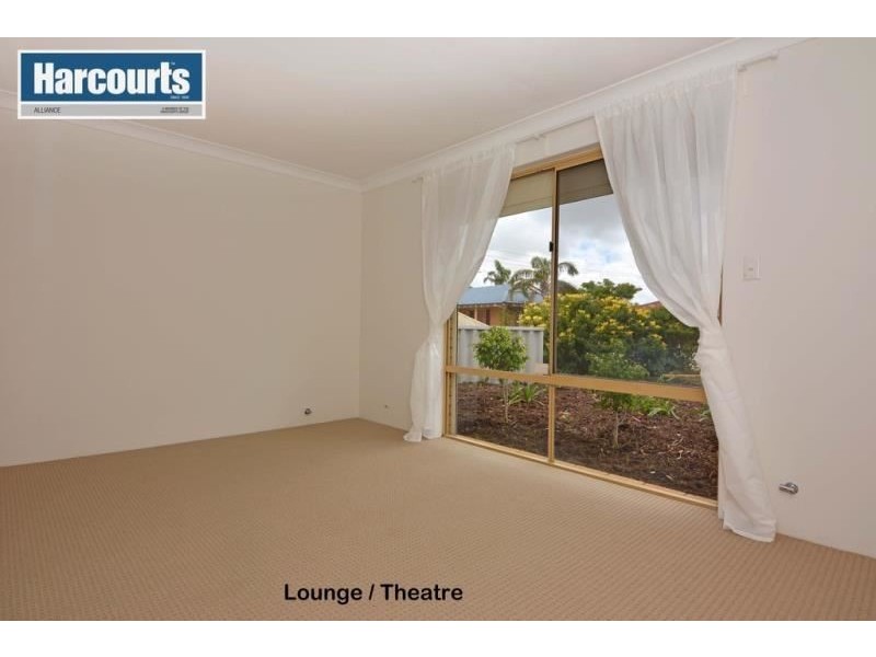 33 Manapouri Meander, Joondalup WA 6027