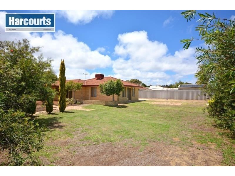 33 Manapouri Meander, Joondalup WA 6027