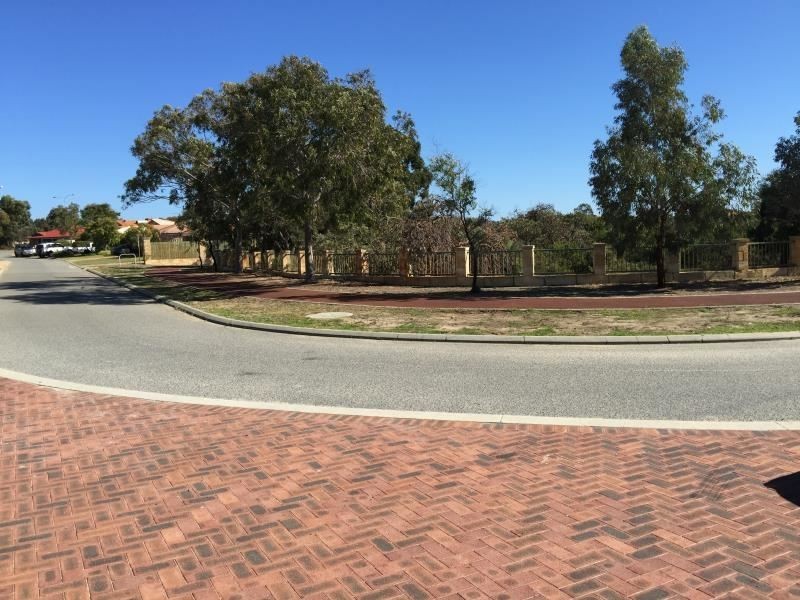 7 Clermont Gardens, Currambine WA 6028