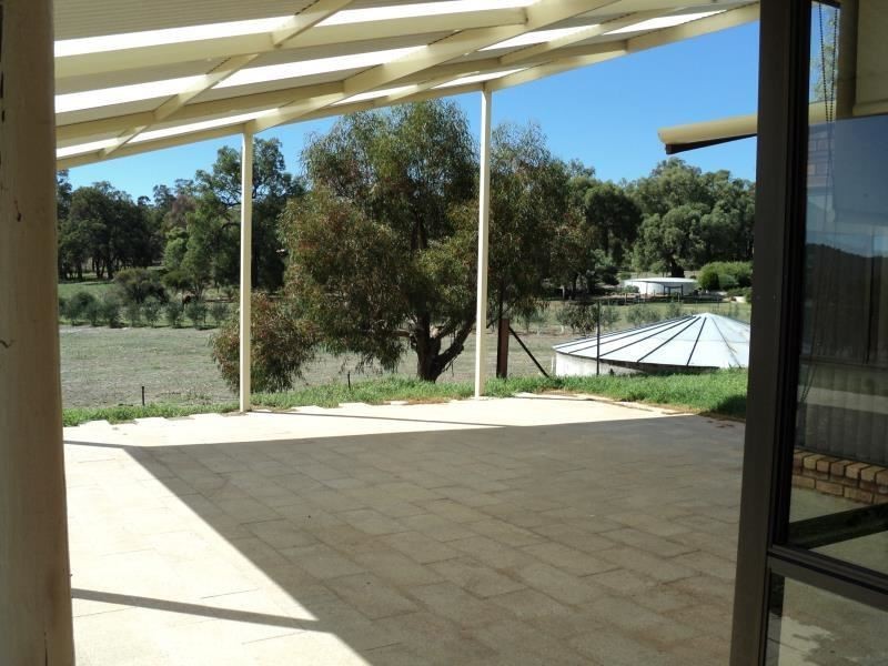 630 Chittering Road, Bullsbrook WA 6084