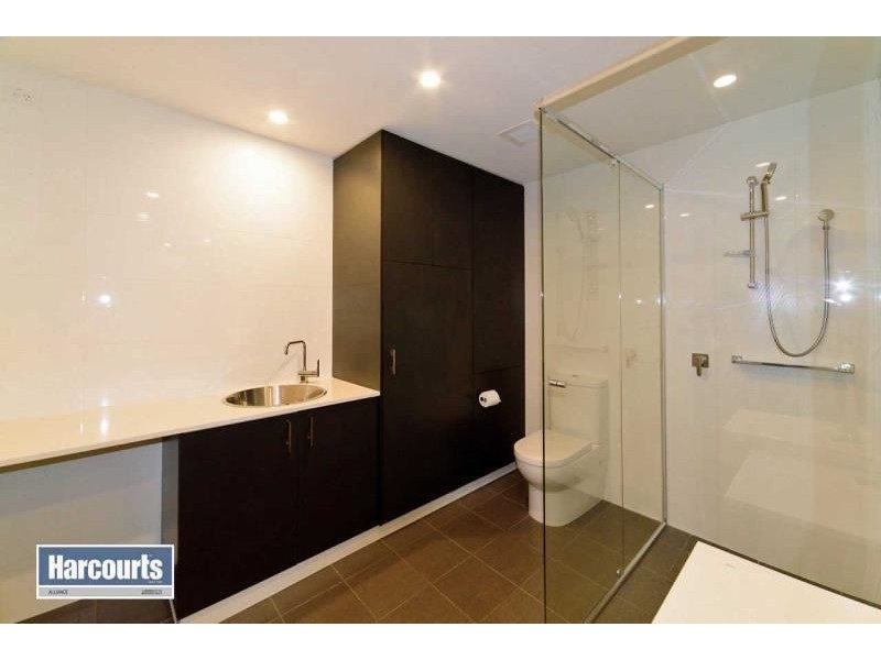 24/1 BRISTOL LANE, Mindarie WA 6030