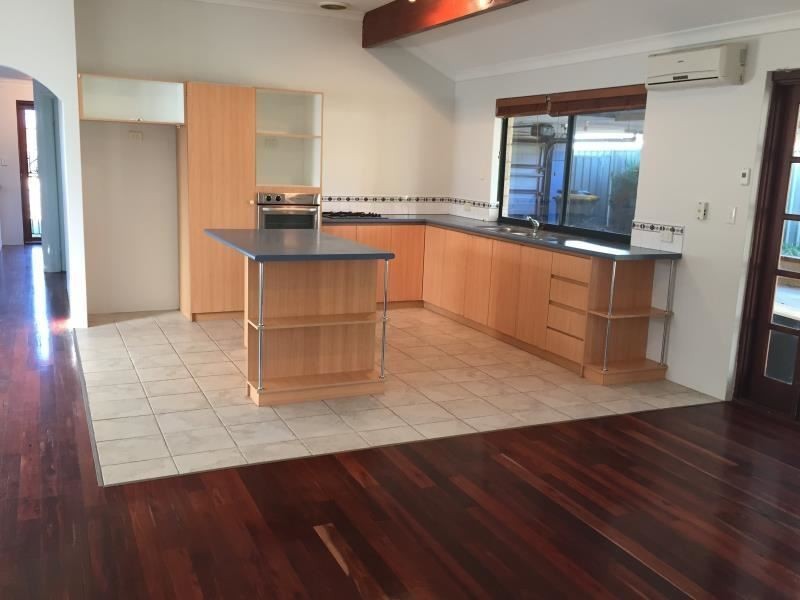 79 DALVIK AVENUE, Merriwa WA 6030