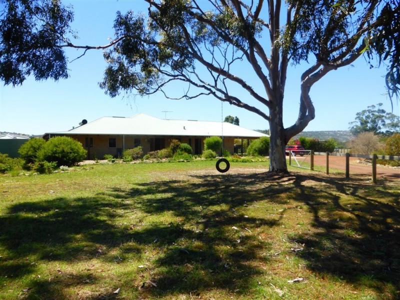 225 Ellenbrook Road, Bullsbrook WA 6084