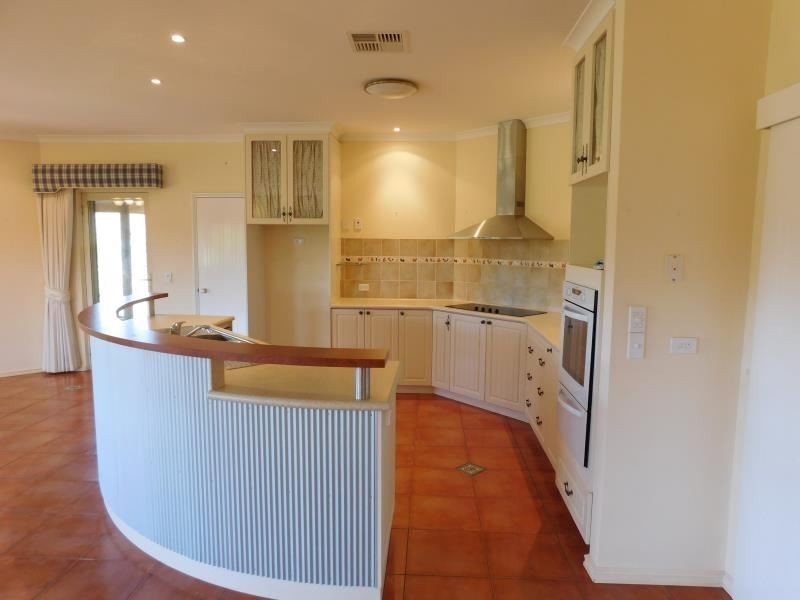 225 Ellenbrook Road, Bullsbrook WA 6084