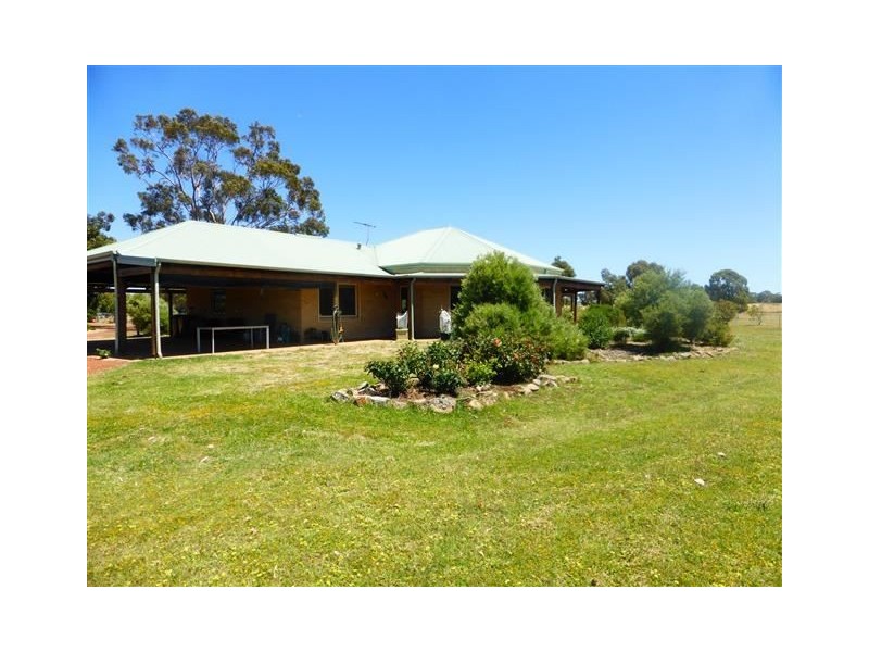 225 Ellenbrook Road, Bullsbrook WA 6084