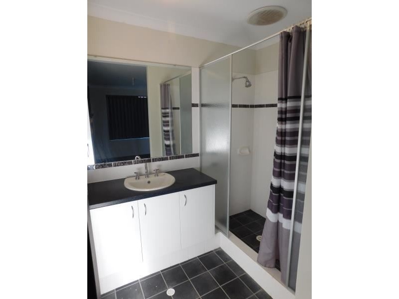 27 CAPTIVA APPROACH, Butler WA 6036