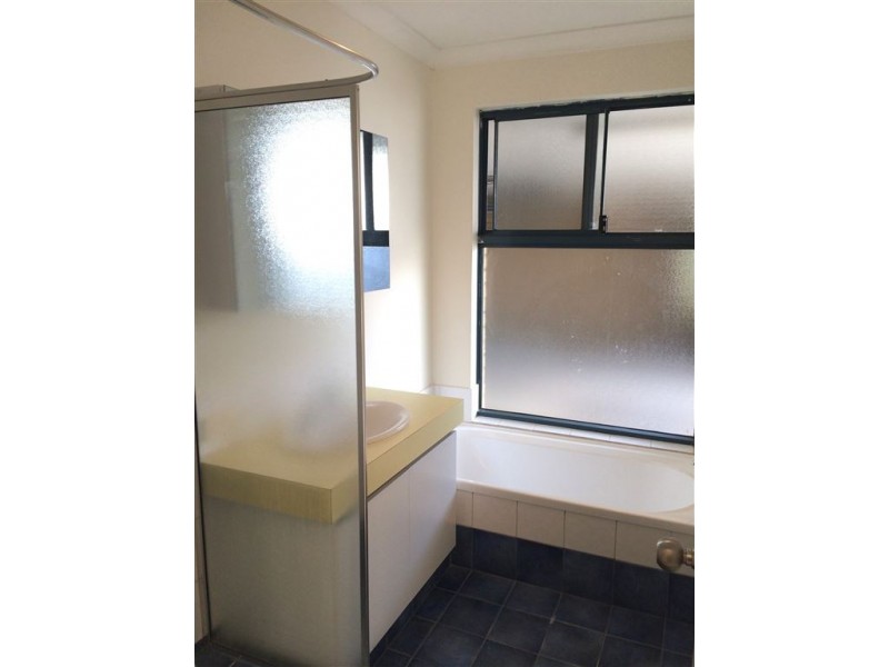 2 Tapalla Turn, Merriwa WA 6030