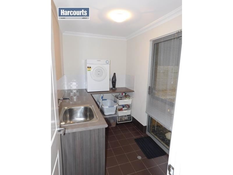 54 Selkirk Drive, Kinross WA 6028