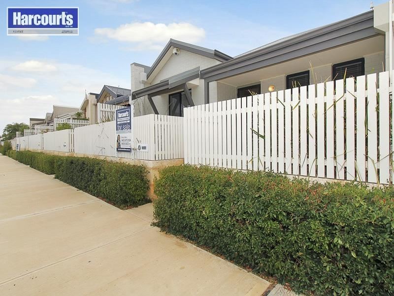 87 KAHANA PATHWAY, Butler WA 6036