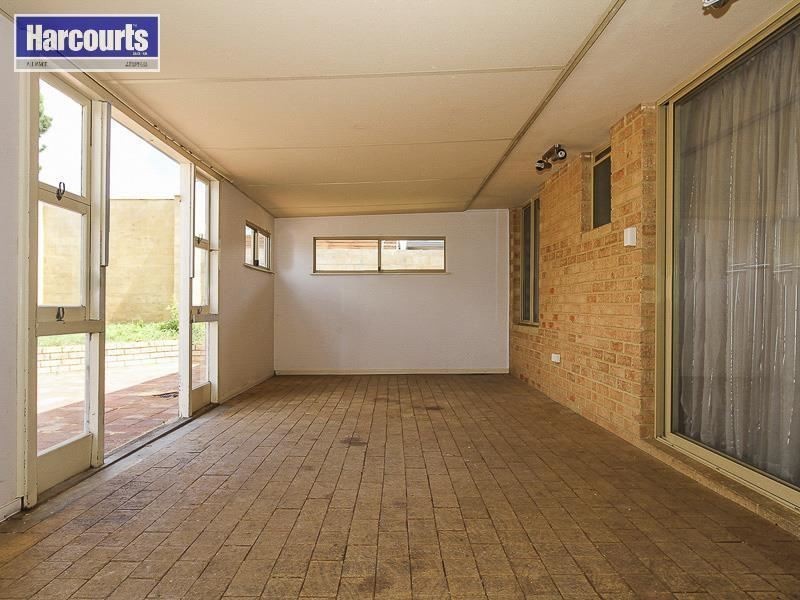 5 PALERMO COURT, Merriwa WA 6030