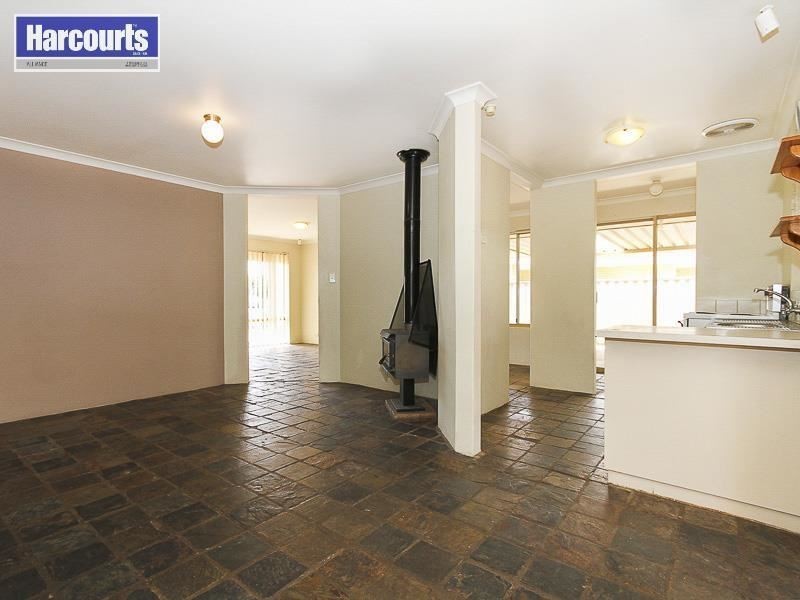 5 PALERMO COURT, Merriwa WA 6030