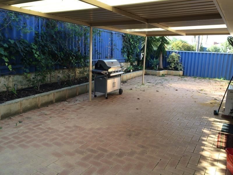 6 DANAHER MEWS, Clarkson WA 6030