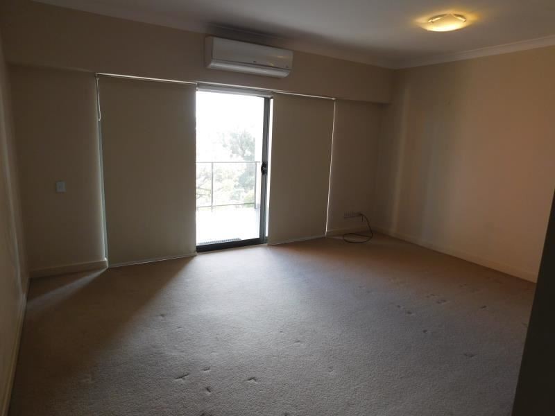 57/2 MOLLOY PROMENADE, Joondalup WA 6027