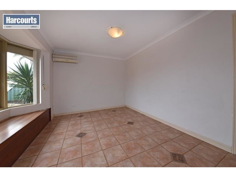 2 Meech Way, Clarkson WA 6030