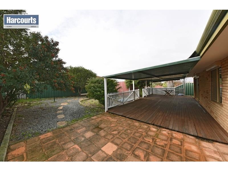 2 Meech Way, Clarkson WA 6030