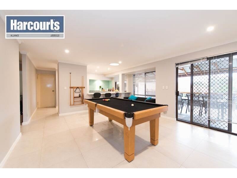 5 NEWINGTON PLACE, Kingsley WA 6026