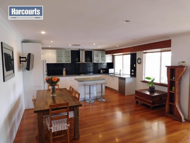 26 Stillwater Way, Edgewater WA 6027