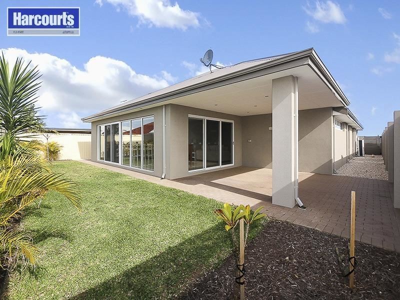 20 MATTINGLEYS APPROACH, Burns Beach WA 6028
