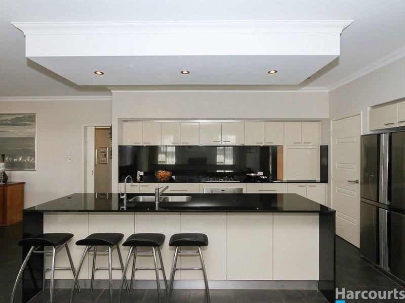 13 TYRINGA CRESCENT, Burns Beach WA 6028