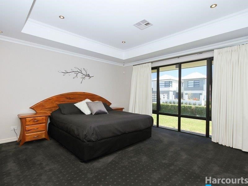 13 TYRINGA CRESCENT, Burns Beach WA 6028